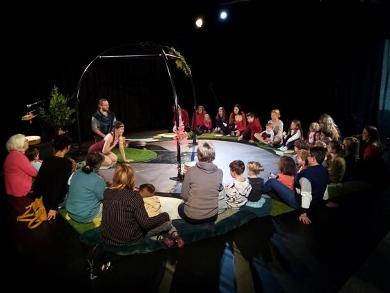 22 novembre : Minouches, spectacle programmé par le Département du Pas-de-Calais dans le cadre de sa saison culturelle départementale, en partenariat avec la commune et la médiathèque